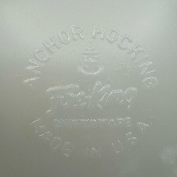 Fire King Gold Rimmed Serving Bowl - Picture 4 of 5